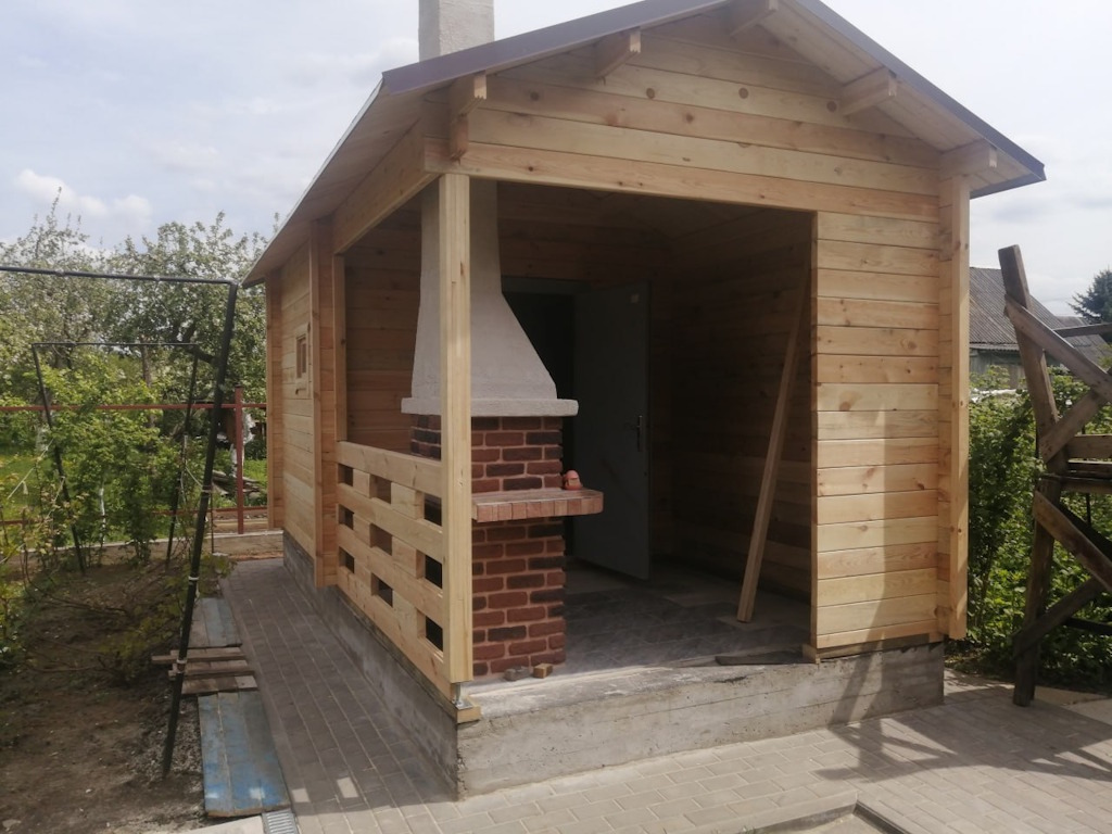 Деревянные хозблоки для дачи и загородного дома